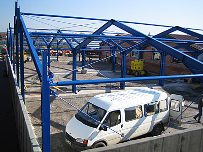 Februar 2008 – Baubeginn: Erweiterung der Produktionsflächen um ca. 1.000 m²